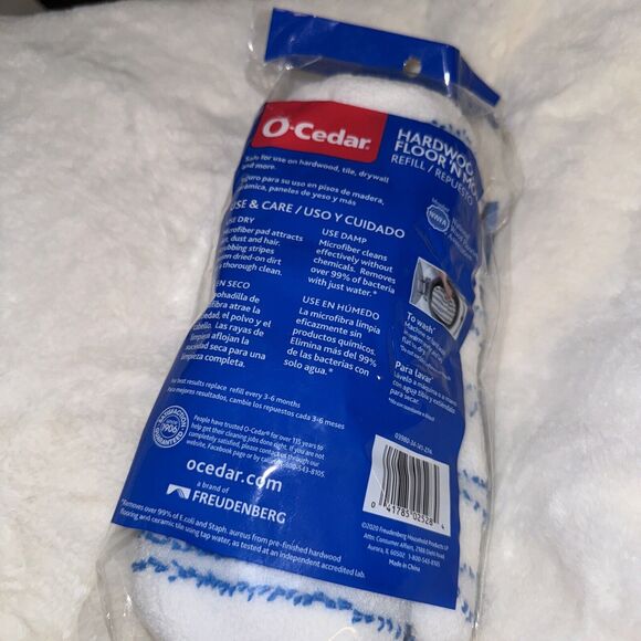 O'Cedar Hardwood Floor 'N More Dry Damp All-Surface Mop Pads Refill New - Picture 3 of 3